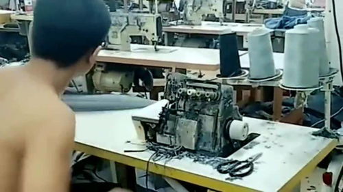 指尖舞動(dòng)，月月稱王——記服裝廠里那位憑借神速稱霸工資榜的“最牛帥哥”